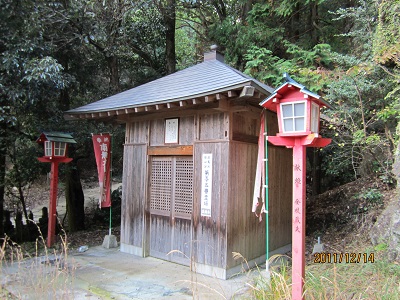 弘法寺奥の院5